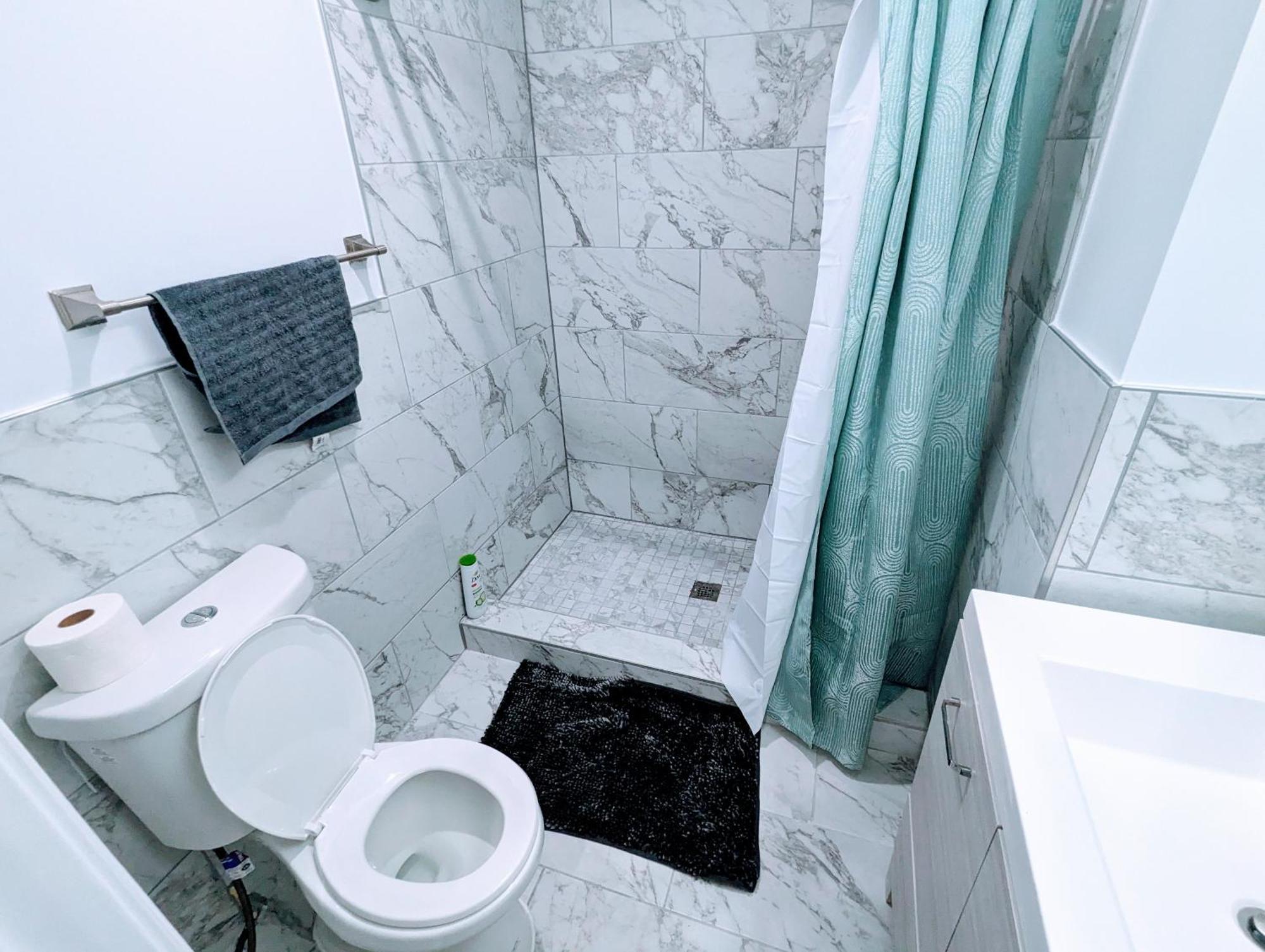Luxurious 3 Bedroom Apt With A Beautiful Balcony Washington Pokoj fotografie